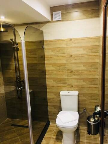 Фото номера Двухуровневые апартаменты Гостевой дом Guest House Holiday in Melnik г. Мелник 15
