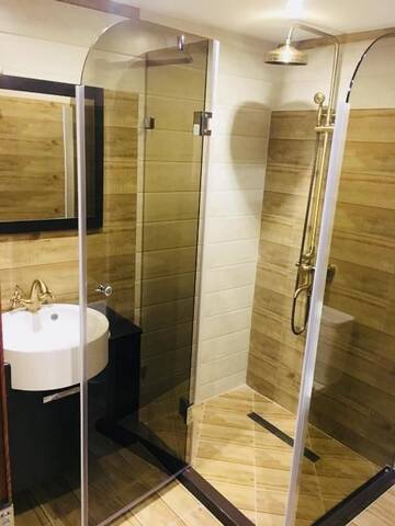 Фото номера Двухуровневые апартаменты Гостевой дом Guest House Holiday in Melnik г. Мелник 17