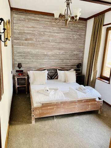 Фото номера Двухместный номер Делюкс с 1 кроватью Гостевой дом Guest House Holiday in Melnik г. Мелник 8