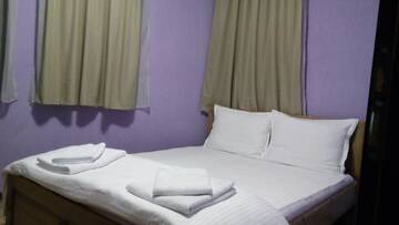 Фото номера Четырехместный номер с балконом Гостевой дом Guesthouse White Margarit г. Мелник 5