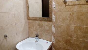 Фото номера Двухместный номер с 1 кроватью Гостевой дом Guesthouse White Margarit г. Мелник 43