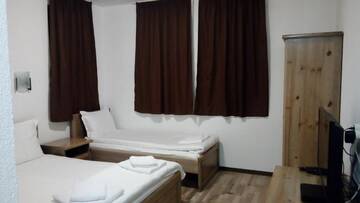 Фото номера Двухместный номер с 1 кроватью Гостевой дом Guesthouse White Margarit г. Мелник 42