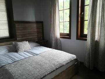Фото номера Люкс с балконом Гостевой дом Manoleva House г. Мелник 5