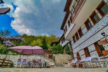 Фотографии Гостевой дом Manoleva House г. Мелник (Болгария) №3 Фото Гостевой дом Manoleva House г. Мелник 3