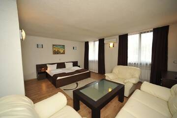 Фото номера VIP-люкс Отель Hotel Melnik г. Мелник 2