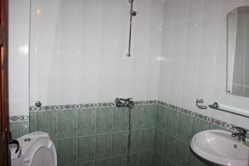 Фото номера Двухместный номер с 1 кроватью или 2 отдельными кроватями и балконом Гостевой дом Guest House Chinarite г. Мелник 17