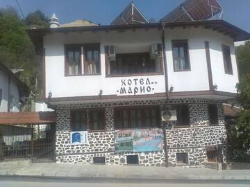 Фото номера Одноместный номер Отель Mario Hotel &amp; Complex г. Мелник 3