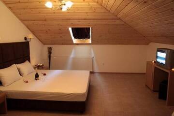 Фото номера Двухместный номер с 1 кроватью Отель Elli Greco Hotel г. Мелник 3