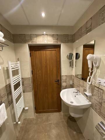 Фото номера Двухместный номер Делюкс с 1 кроватью Отель Chavkova house г. Мелник 7