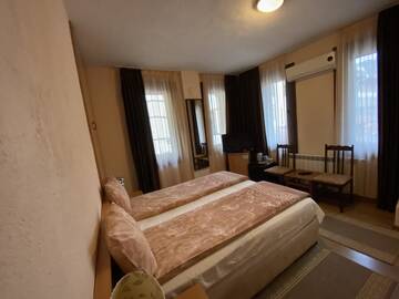 Фото номера Двухместный номер Делюкс с 1 кроватью Отель Chavkova house г. Мелник 8