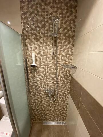 Фото номера Трехместный номер Отель Chavkova house г. Мелник 4